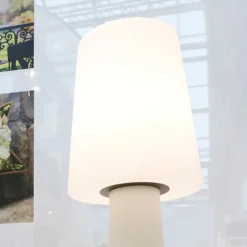 Hot No. 1 RGB Stehleuchte Terrassen|Dekorative Leuchten