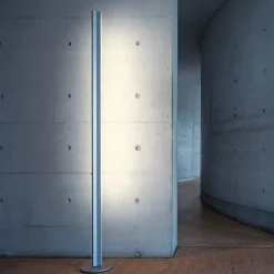 Online Ypsilon LED Stehleuchte Arbeitszimmer|Büros