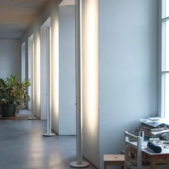 Online Ypsilon LED Stehleuchte Arbeitszimmer|Büros