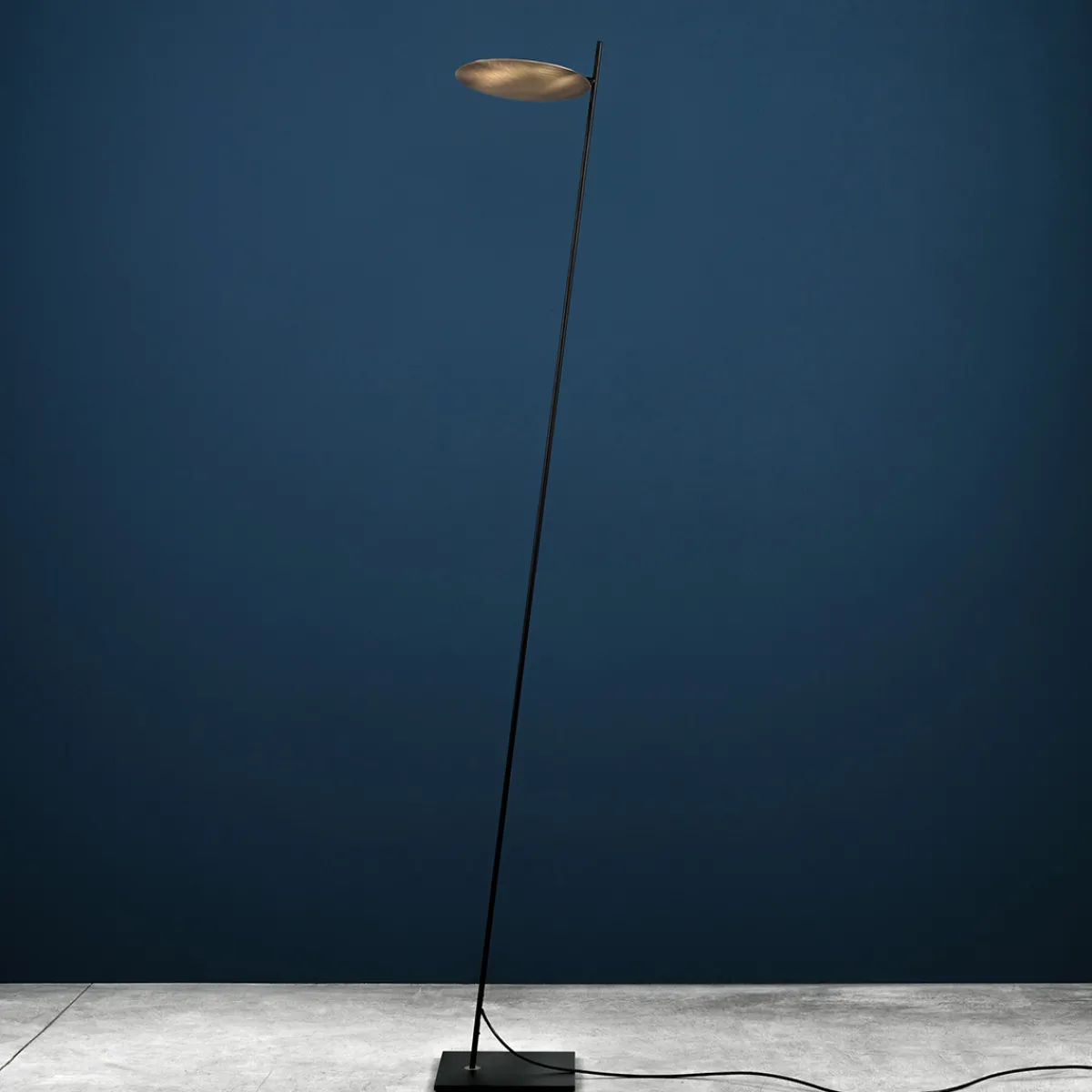 New Lederam F0 LED Stehleuchte Stehleuchten|Wohnzimmer