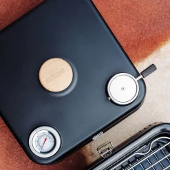 Outlet Cube 360 Holzkohlegrill, tragbar Grills & Pizzaöfen