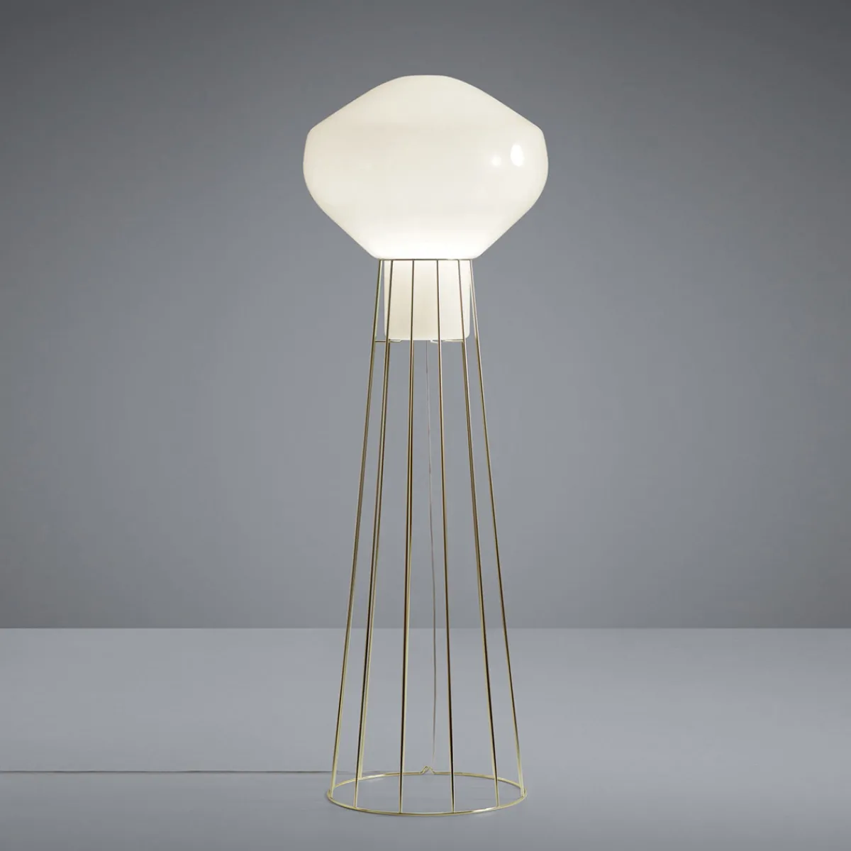 New Aerostat Stehleuchte, Ø: 43 cm Stehleuchten|Flur