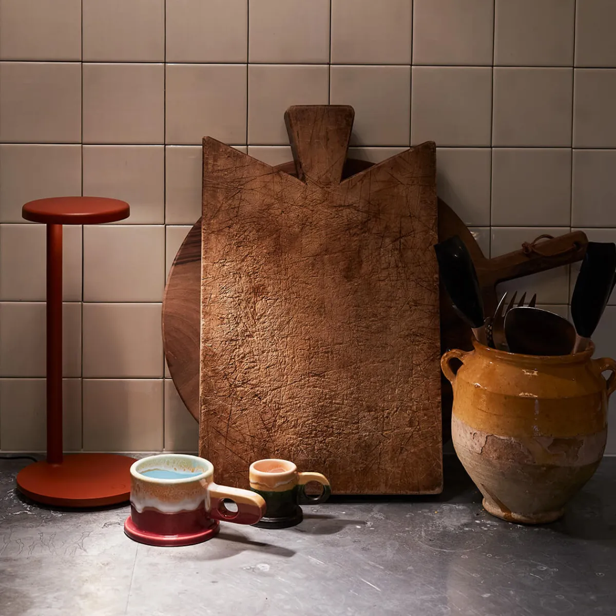 New Oblique Qi LED Tischleuchte Gadgets & Technik|Hotellerie