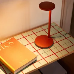 New Oblique Qi LED Tischleuchte Gadgets & Technik|Hotellerie