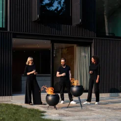 New Moon 45 Feuerschale mit niedrigem Fuß Feuerkörbe & Feuerschalen