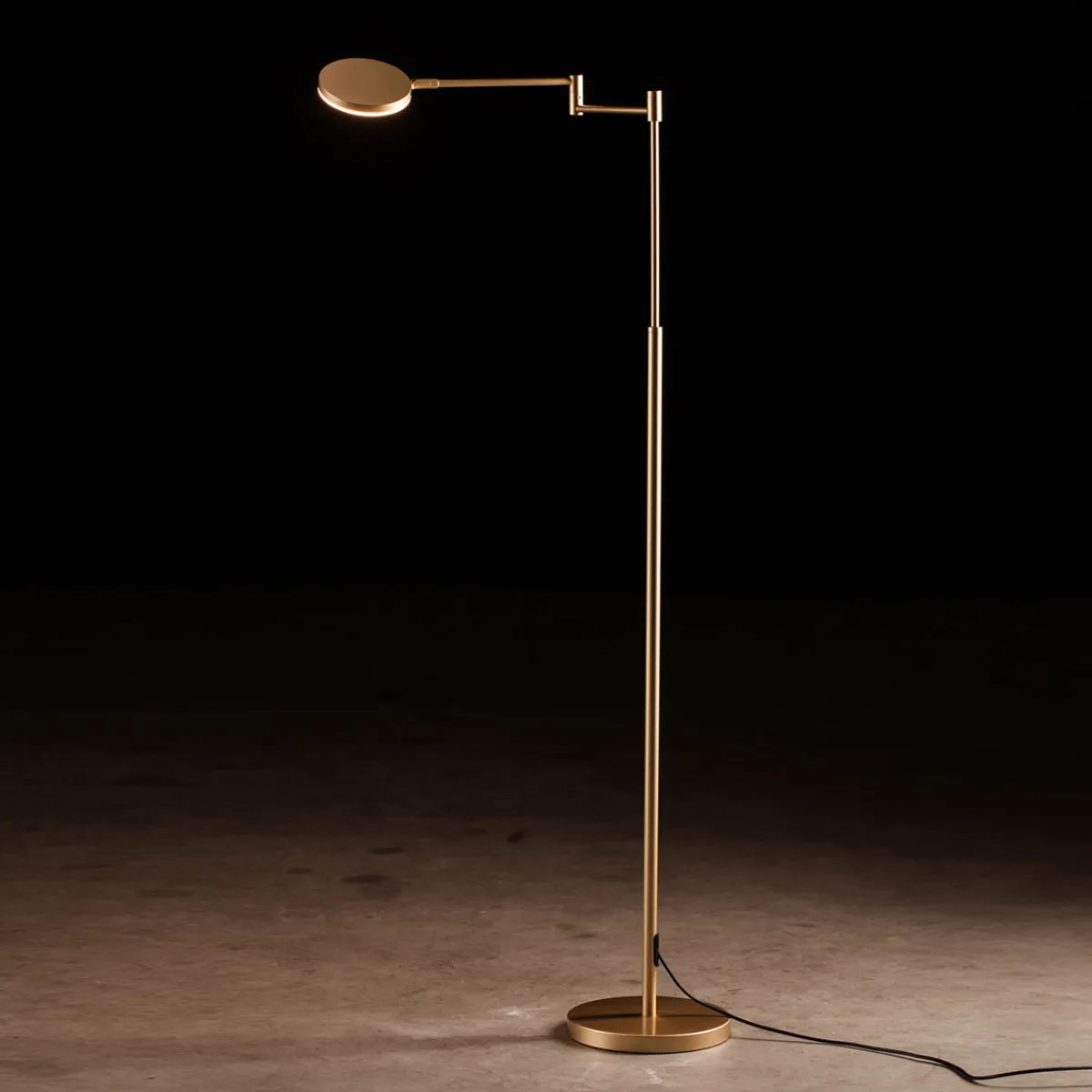 New Plano B LED Stehleuchte Stehleuchten|Leseleuchten