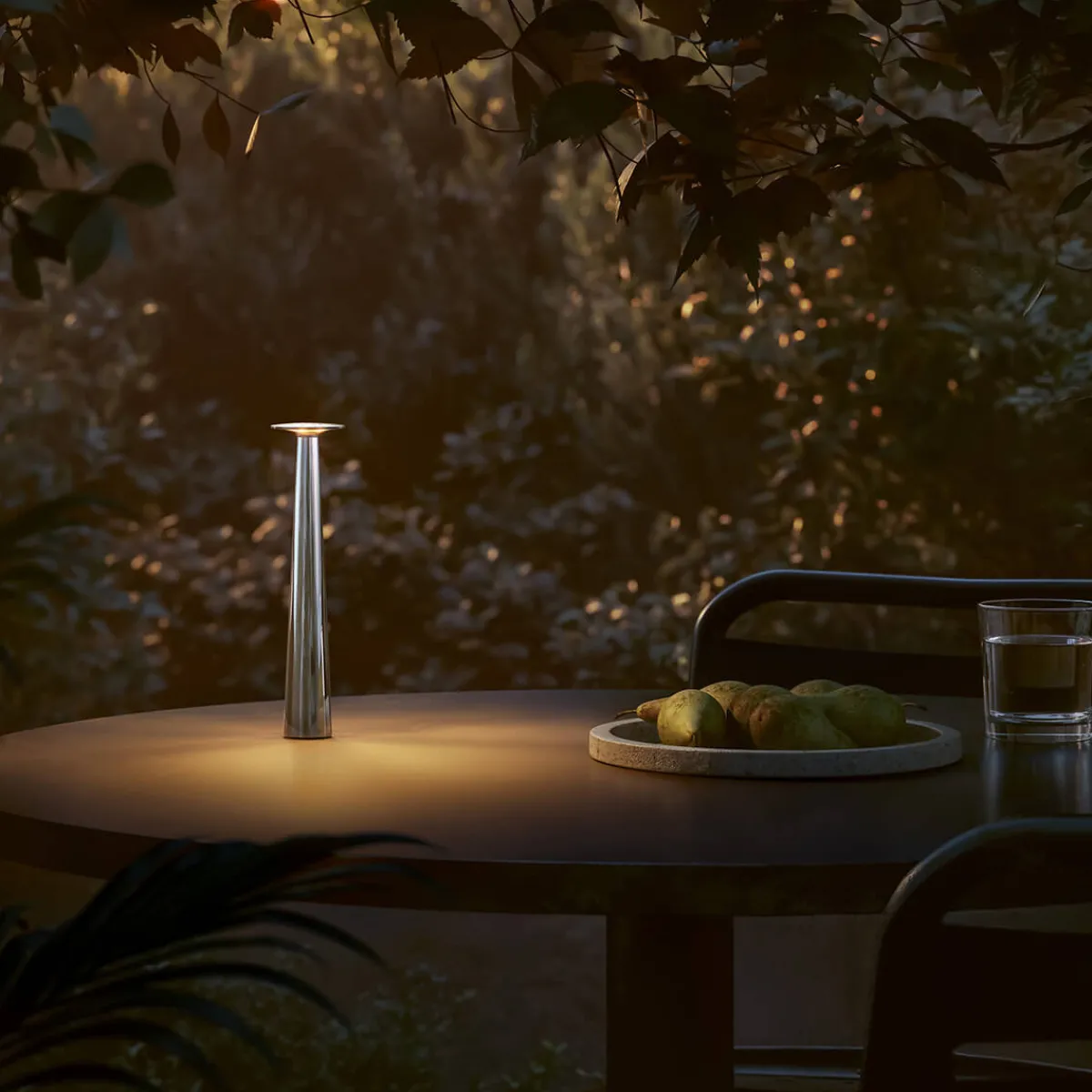 New 6er Set Lix Skinny LED Akkuleuchte inkl. Multi-Kontaktladestation Hotellerie|Gastronomie