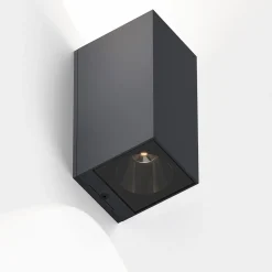 Iem.2 LED Außenwandleuchte Terrassen|Hauseingänge