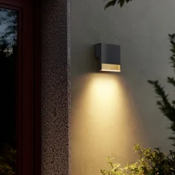 Hot Li.2 LED Außenwandleuchte Terrassen|Hauseingänge