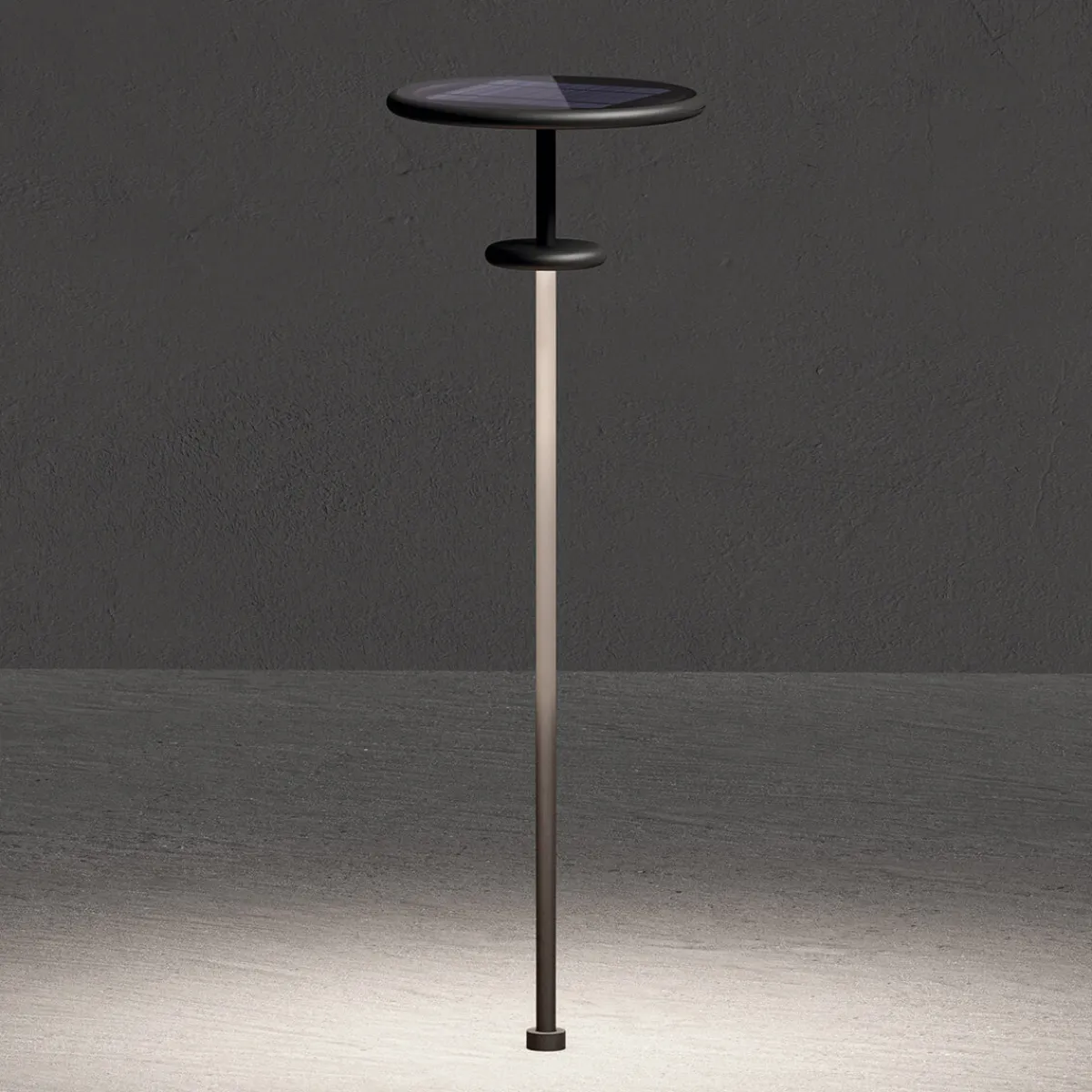 New Planet B LED Akku-Solarleuchte mit Mast Wege/Zufahrten|Stehleuchten