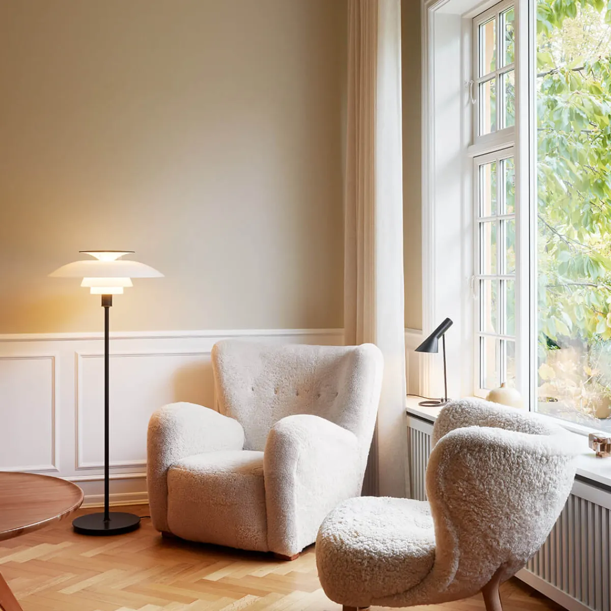 New PH 80 Stehleuchte, mit Dimmer Hotellerie|Wohnzimmer