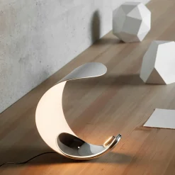 Sale Curl LED Tavolo, Auslaufmodell Tischleuchten|Schlafzimmer