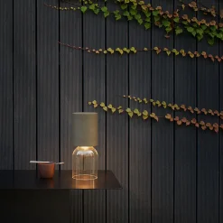 New Nui Mini Outdoor LED Akkuleuchte Dekoration|Hotellerie