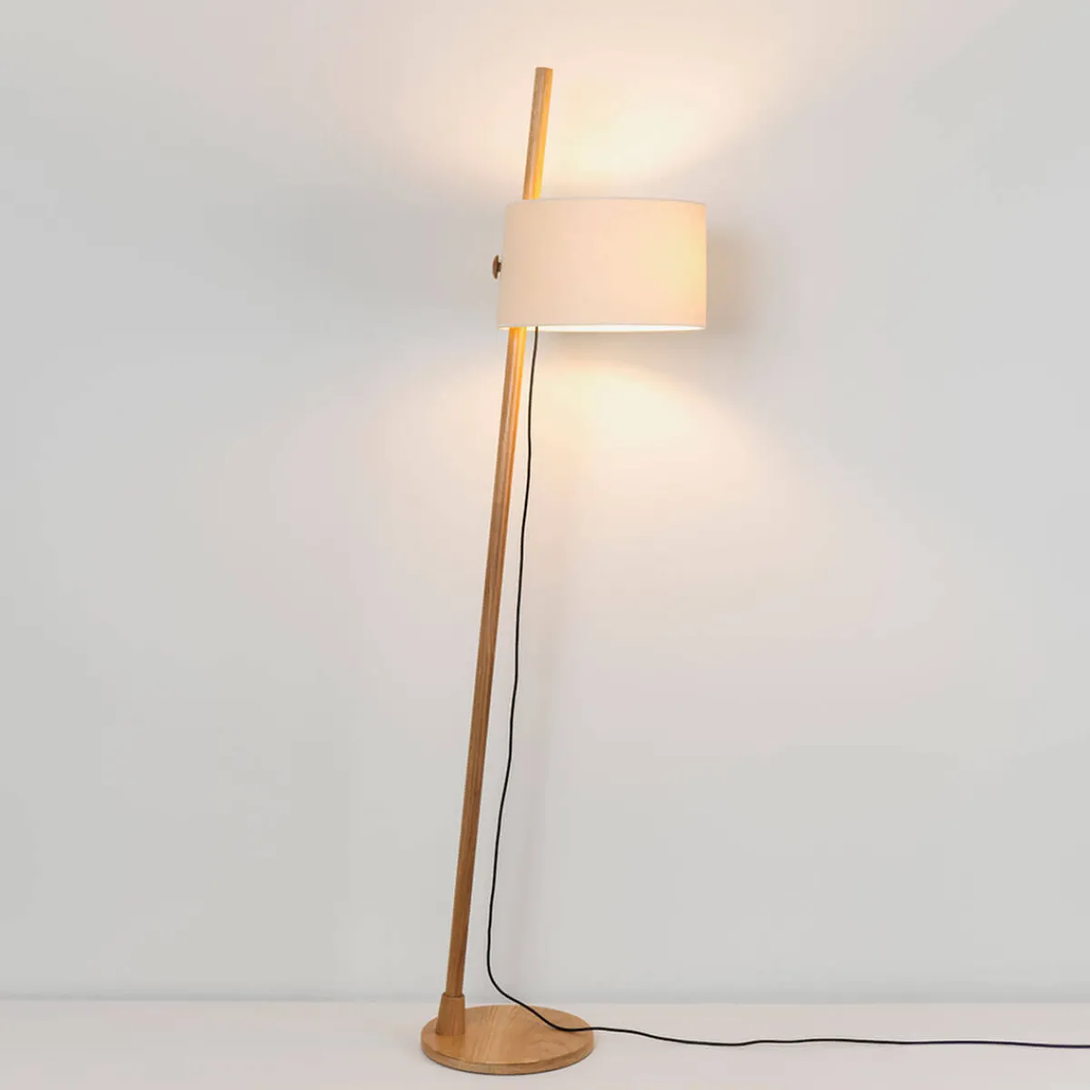 Online Linood Stehleuchte, geneigt Stehleuchten|Schlafzimmer