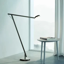 Outlet String F1 Dim-to-Warm LED Stehleuchte Wohnzimmer|Flur