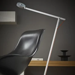 Outlet String F1 Dim-to-Warm LED Stehleuchte Wohnzimmer|Flur