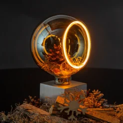 Cubic Tischleuchte mit LED Floating Globe 150 90° smokey grau Dekoration|Wohnzimmer