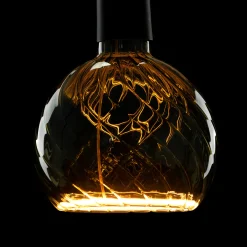 Outlet LED Floating Globe 150 twisted smokey grau E27, 6 W, 1900 K, dimmbar E27|Dekorative Leuchtmittel