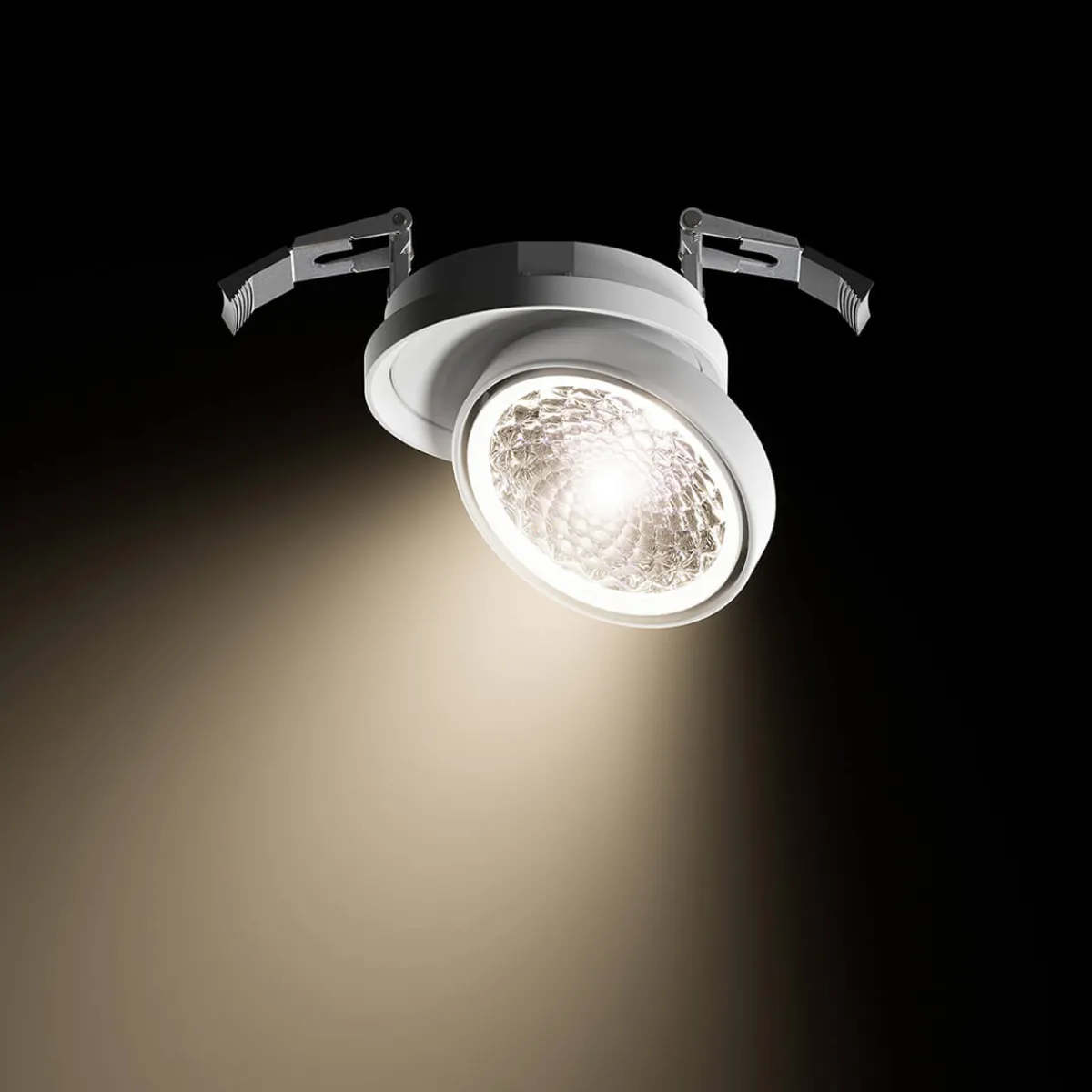 Sale Nivo LED Decken-Einbauleuchte, schwenkbar, Ø: 11,1 cm Museen/Showrooms|Strahler