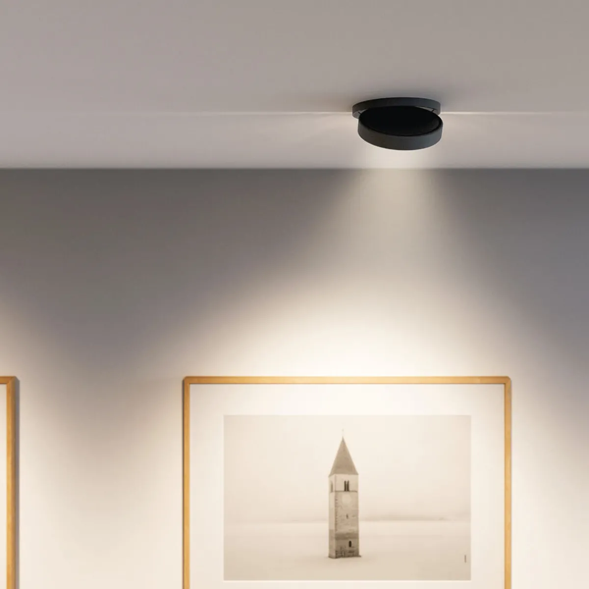 Sale Nivo LED Decken-Einbauleuchte, schwenkbar, Ø: 11,1 cm Museen/Showrooms|Strahler