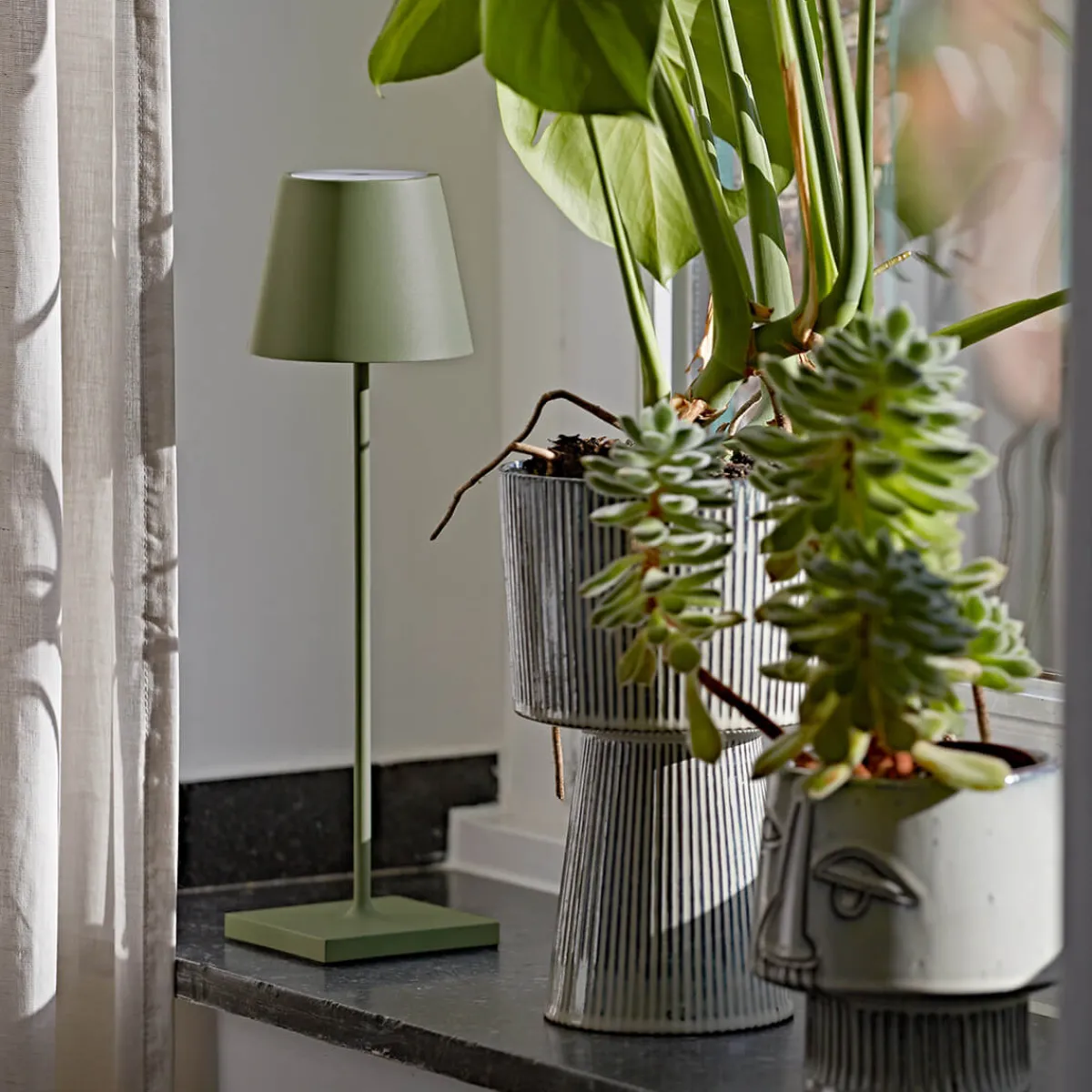 Clearance Nuindie LED Akkuleuchte, Flex-Mood Gastronomie|Terrassen