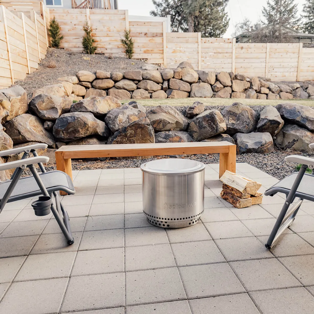 Best Bonfire 2.0 Feuerschale mit Standfuß, inkl. Deckel Feuerkörbe & Feuerschalen