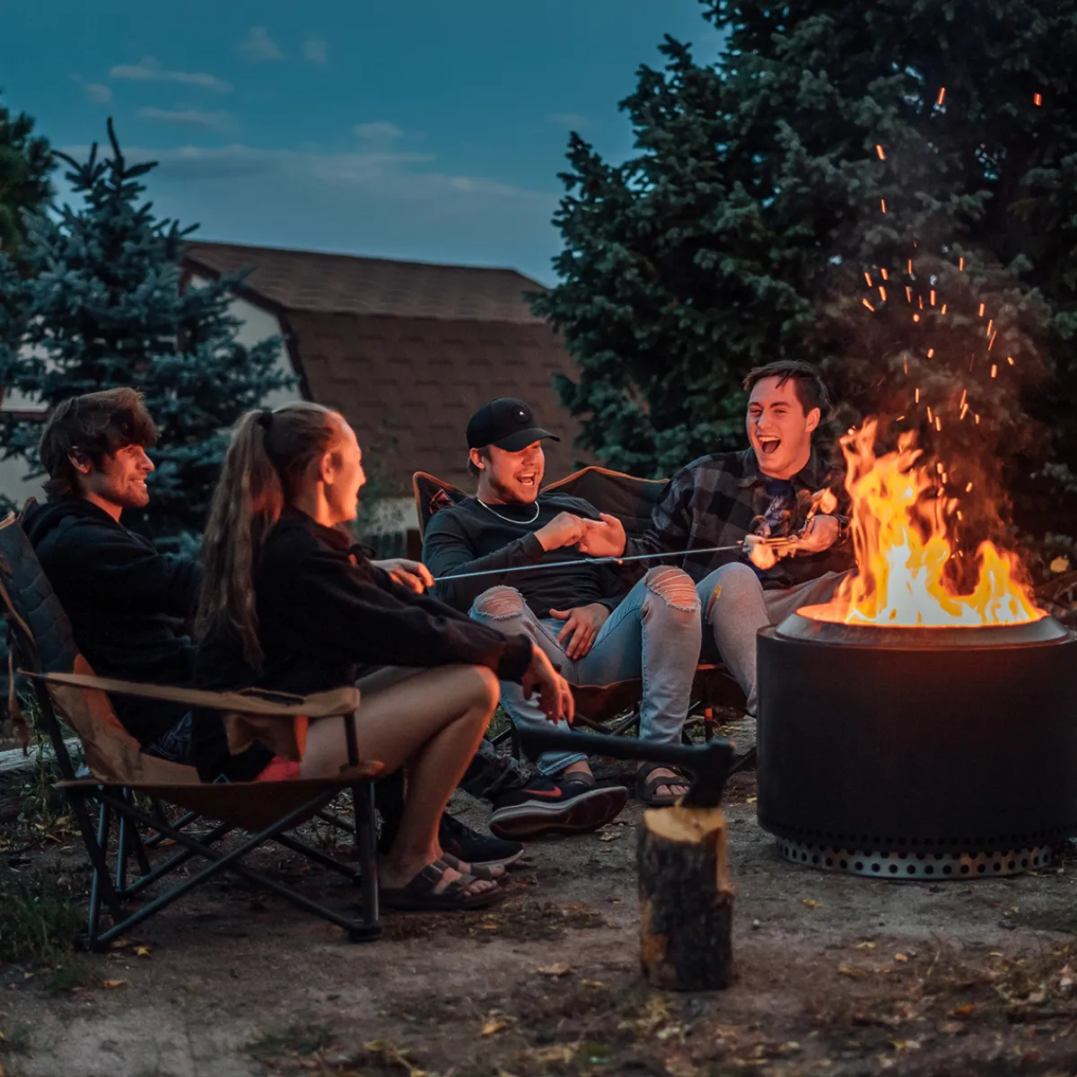 Online Yukon 2.0 Feuerschale mit Standfuß, inkl. Deckel Feuerkörbe & Feuerschalen